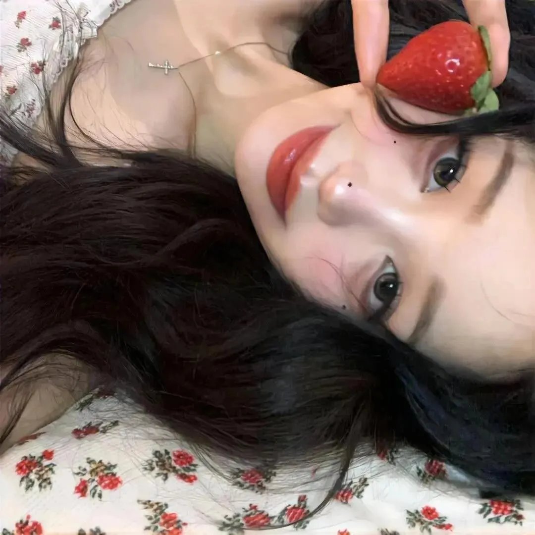 远看是蔚蓝的春天